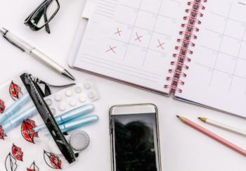 They rhythm method requires you to use a calendar can be used to track the menstrual cycle
